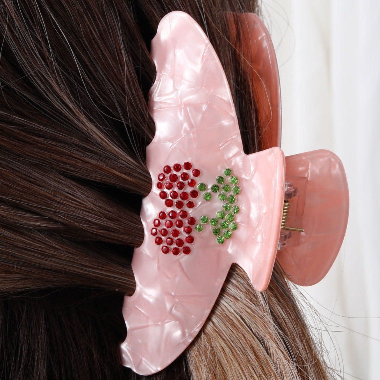 PINK CHERRY CLIP