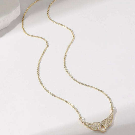 Diamond angel necklace - Gold